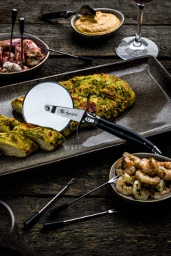 Laguiole Style De Vie Pizzasnijder Premium Line Zwart -Goedkope Kook Pret Winkel PrPizzaSnijder 2