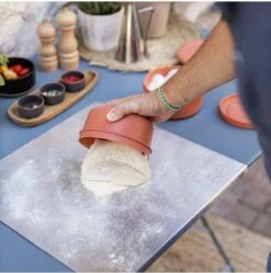 ZiiPa Pizzadeeg Doos - ø 16 Cm / 250 Gram - Terracotta - 6 Stuks 8 ZiiPa Pizzadeeg Doos - ø 16 Cm / 250 Gram - Terracotta - 6 Stuks -Goedkope Kook Pret Winkel spetina 6 pizza dough boxes terracotta 1 1