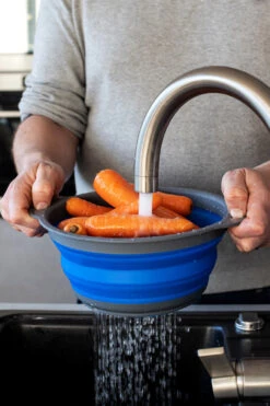 Colourworks Vergiet Blauw - ø 24 Cm 9 Colourworks Vergiet Blauw - ø 24 Cm -Goedkope Kook Pret Winkel vp7ngzwqwk1nvwberakb 12941